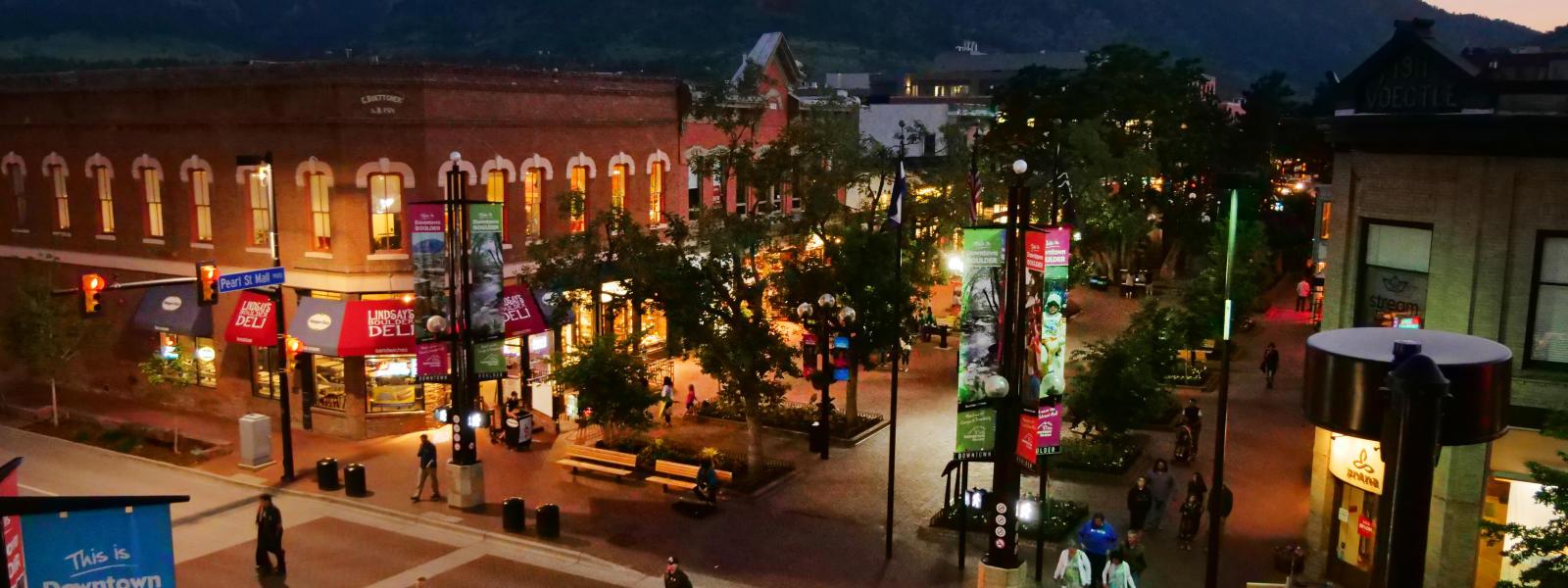 Aerial photo of Pearl St. at dusk